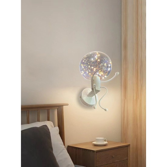 Aplica LED 8W Astronaut, 1 surse de iluminare, Echivalent 32W Aplica LED 8W Astronaut, 1 surse de iluminare, Echivalent 32W
